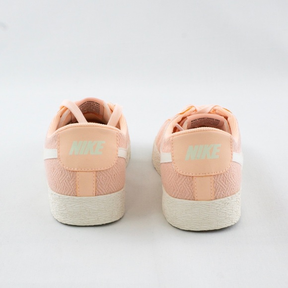 Nike Blazer Low SE GS - Picture 3 of 5